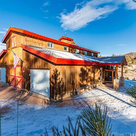 Long Valley Junction The Honky Tonk Cabin מראה חיצוני תמונה