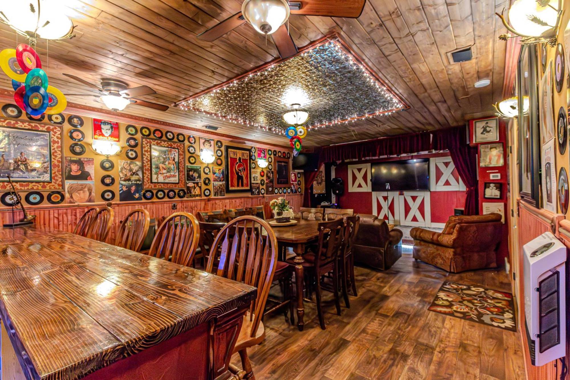 Long Valley Junction The Honky Tonk Cabin מראה חיצוני תמונה